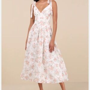 NWT Lulu’s Danah Floral Bustier Midi Dress
